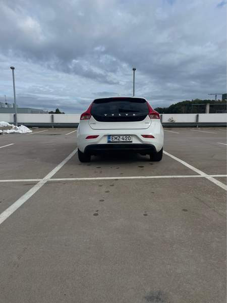 Volvo V40 Espoo - photo 3