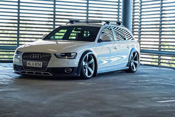 Audi A4 Allroad Pöytyä - valokuva 1