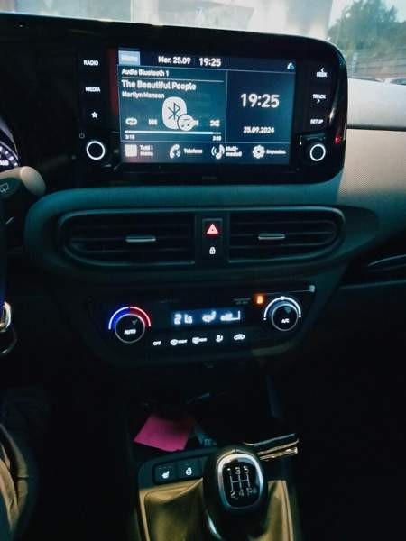 Hyundai i10 Vantaa - valokuva 7