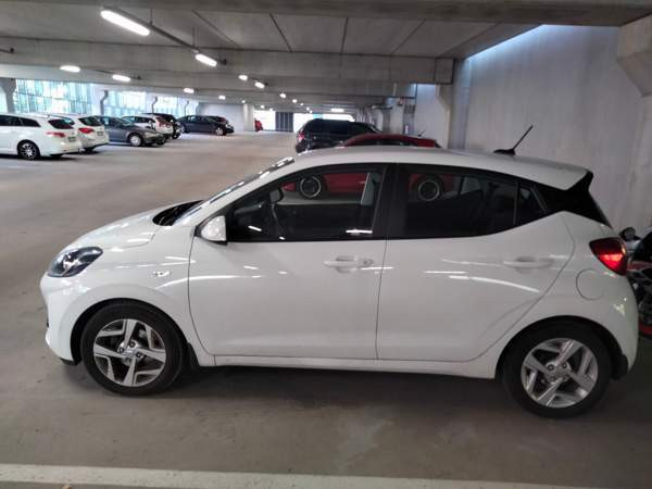 Hyundai i10 Vantaa - valokuva 5