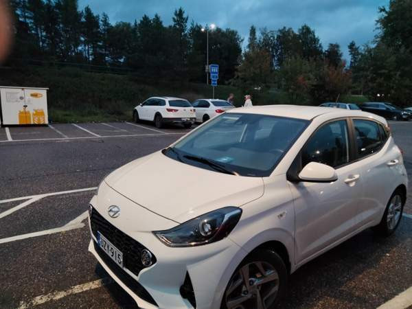 Hyundai i10 Vantaa - valokuva 1