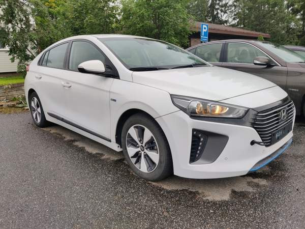 Hyundai Ioniq Plug-In Лаппенранта - изображение 2