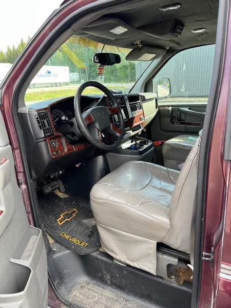 Chevrolet Express 1500 Savonlinna - valokuva 7