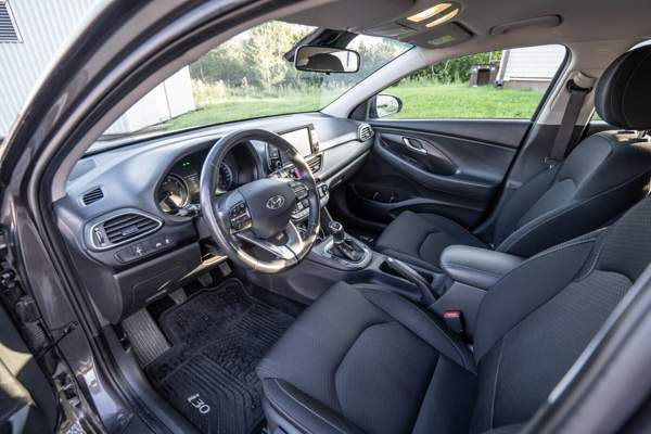 Hyundai i30 Fastback Heinola - valokuva 5