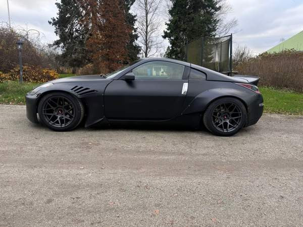 Nissan 350Z Ugleural'skiy - valokuva 3