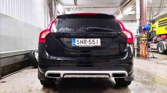 Volvo V60 Cross Country Jyvaeskylae