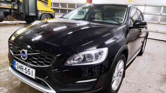Volvo V60 Cross Country Jyvaeskylae