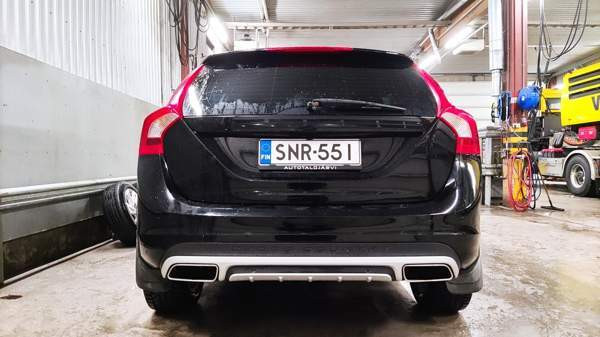 Volvo V60 Cross Country Ювяскюля - изображение 4