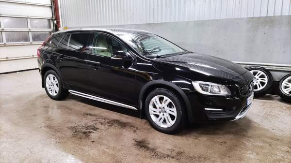 Volvo V60 Cross Country Jyvaeskylae – foto 6