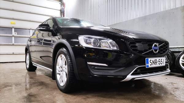 Volvo V60 Cross Country Jyvaeskylae – foto 1