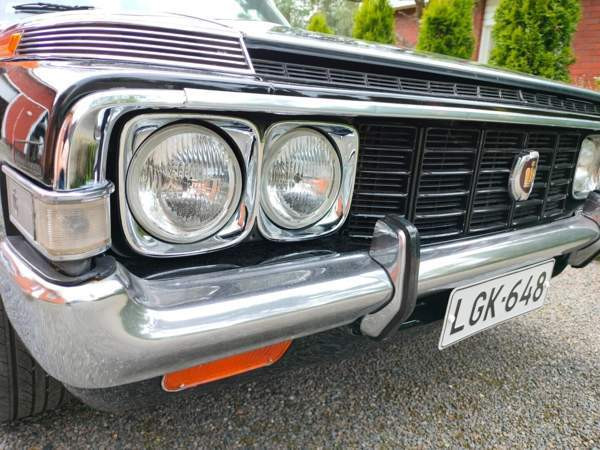 Toyota Crown Punkalaidun - valokuva 4