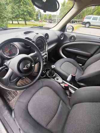 Mini Countryman Турткуль