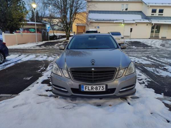 Mercedes-Benz E Тампере - изображение 6