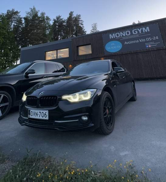 BMW 320 Turtkul - valokuva 2