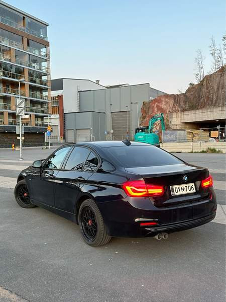 BMW 320 Turtkul - valokuva 3