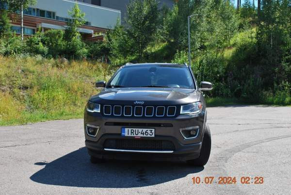 Jeep Compass Glebychevo - valokuva 2
