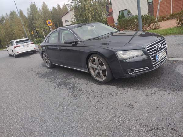 Audi A8 Tampere - photo 1