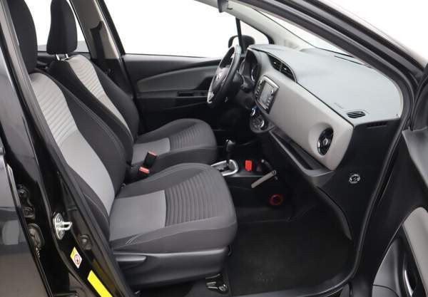 Toyota Yaris Raahe - valokuva 5