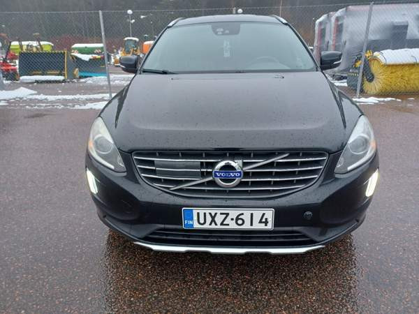 Volvo XC60 Glebychevo - valokuva 2