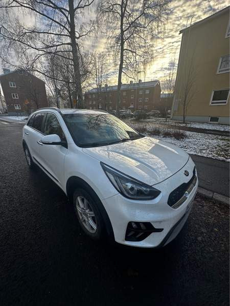 Kia Niro Vantaa - valokuva 2