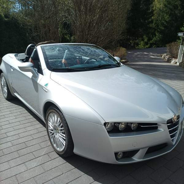 Alfa Romeo Spider Vihti - valokuva 5