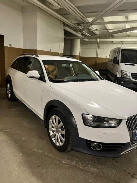 Audi A4 Allroad Glebychevo - valokuva 2