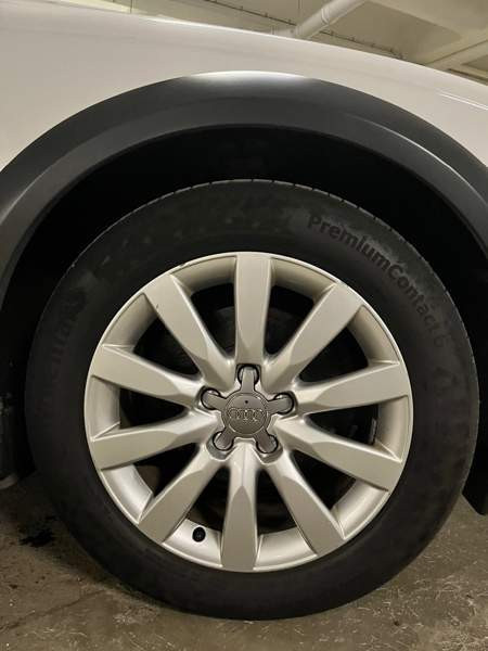 Audi A4 Allroad Glebychevo - valokuva 5