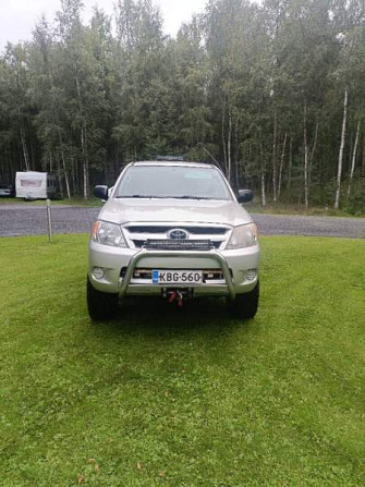 Toyota Hilux Liminka - изображение 2