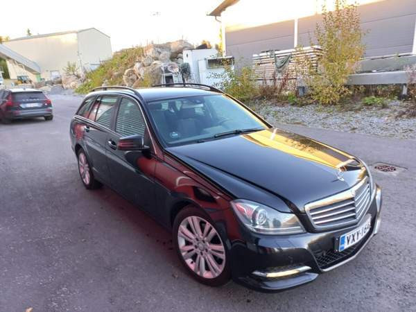 Mercedes-Benz C Tampere - valokuva 3