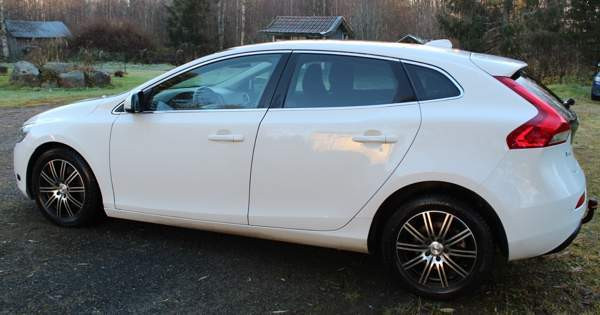 Volvo V40 Tornio - valokuva 3