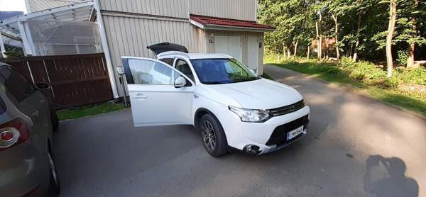 Mitsubishi Outlander PHEV Sibbo - изображение 7