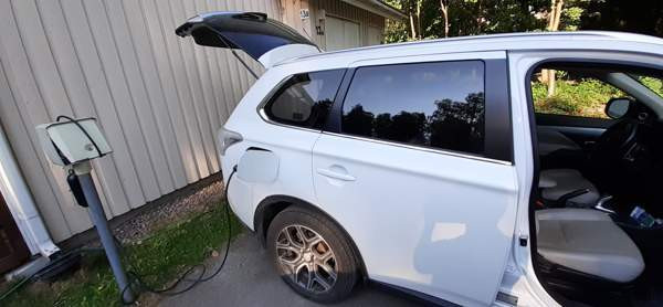 Mitsubishi Outlander PHEV Sibbo - изображение 2