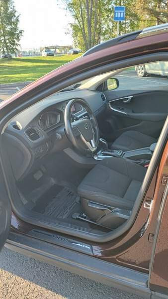 Volvo V40 Cross Country Коккола - изображение 8