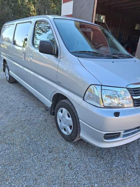 Toyota Hiace Laitila - valokuva 5