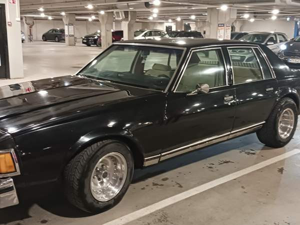 Chevrolet Caprice Tampere - valokuva 2