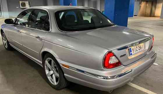 Jaguar XJ8 Helsinki