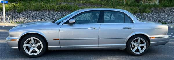 Jaguar XJ8 Helsinki - valokuva 6