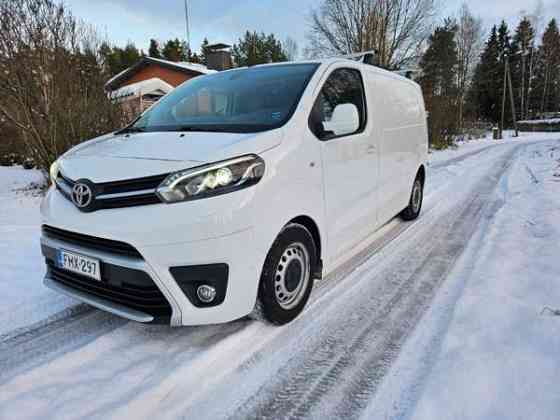 Toyota Proace Макао