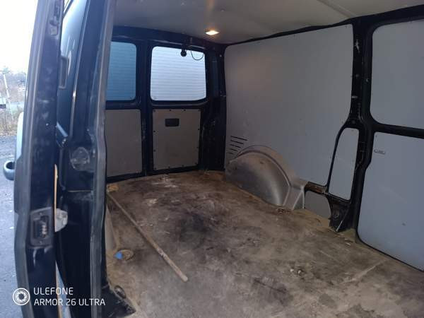 Volkswagen Transporter Oulu - valokuva 7