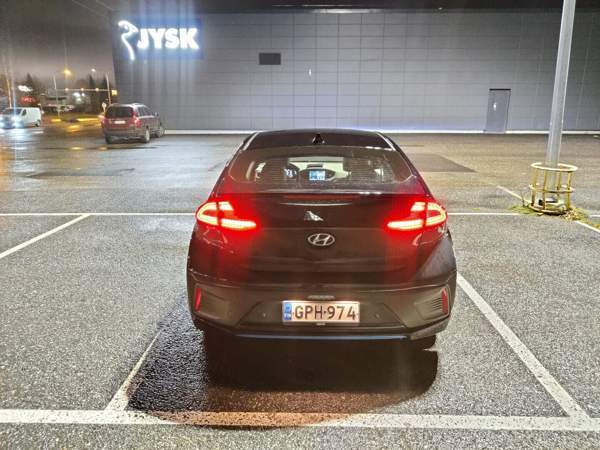 Hyundai Ioniq Plug-In Тампере - изображение 4