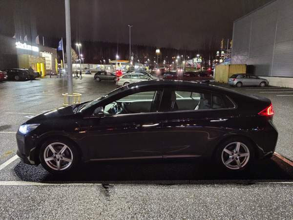 Hyundai Ioniq Plug-In Тампере - изображение 6