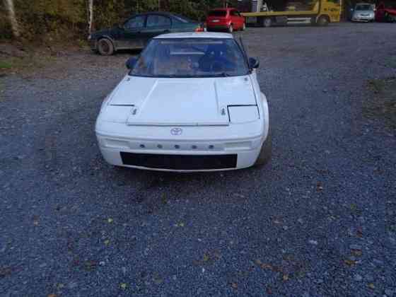 Toyota MR2 Alahärmä