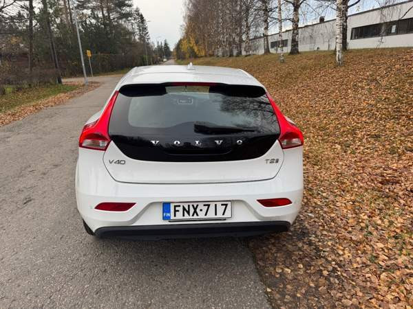 Volvo V40 Ярвенпяя - изображение 7