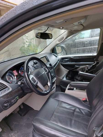 Chrysler Town Country Helsinki - изображение 6