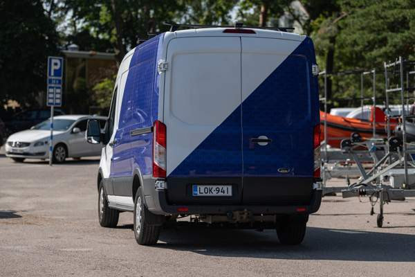 Ford Transit Helsinki - valokuva 3
