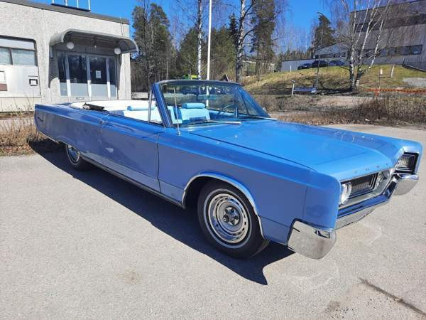 Chrysler Newport Espoo - valokuva 1