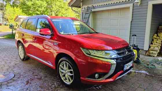 Mitsubishi Outlander PHEV Espoo