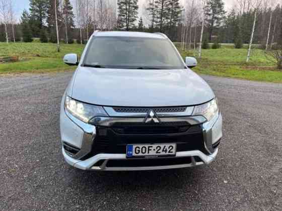 Mitsubishi Outlander PHEV Haapajärvi