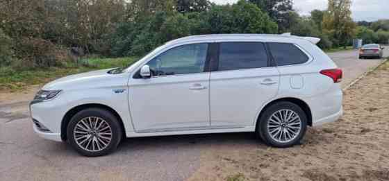 Mitsubishi Outlander PHEV Espoo
