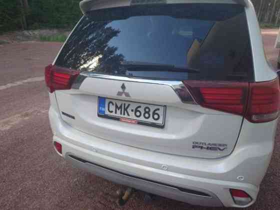 Mitsubishi Outlander PHEV Zaporiz'ka Oblast'